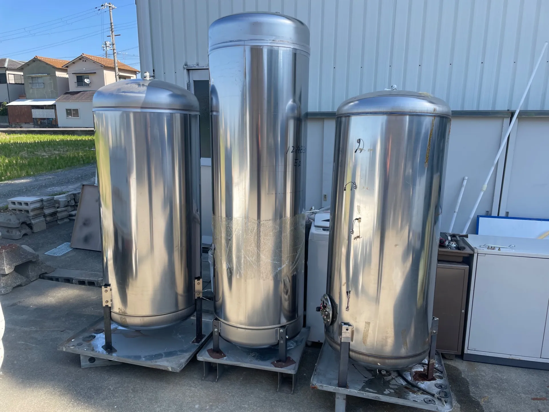 電気温水器の解体